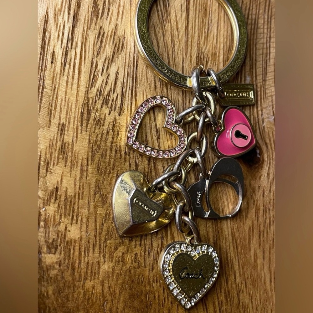 COACH Vintage Small Heart Bag Charm - Picture 4 of 5
